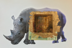 Christian Paraschiv (Romania), Senza titolo/Untitled (due pezzi), tecnica mista, pellicola trasparente e foglia d’oro, 42 x 29,7 cm; 20 x 21 cm
